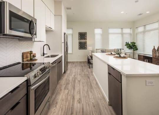 Clovis Point Apartments Longmont